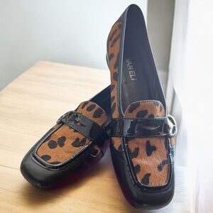 EUC~ Vaneli JACOREY
502361
CAMEL HAIR/BP size 8 Narrow